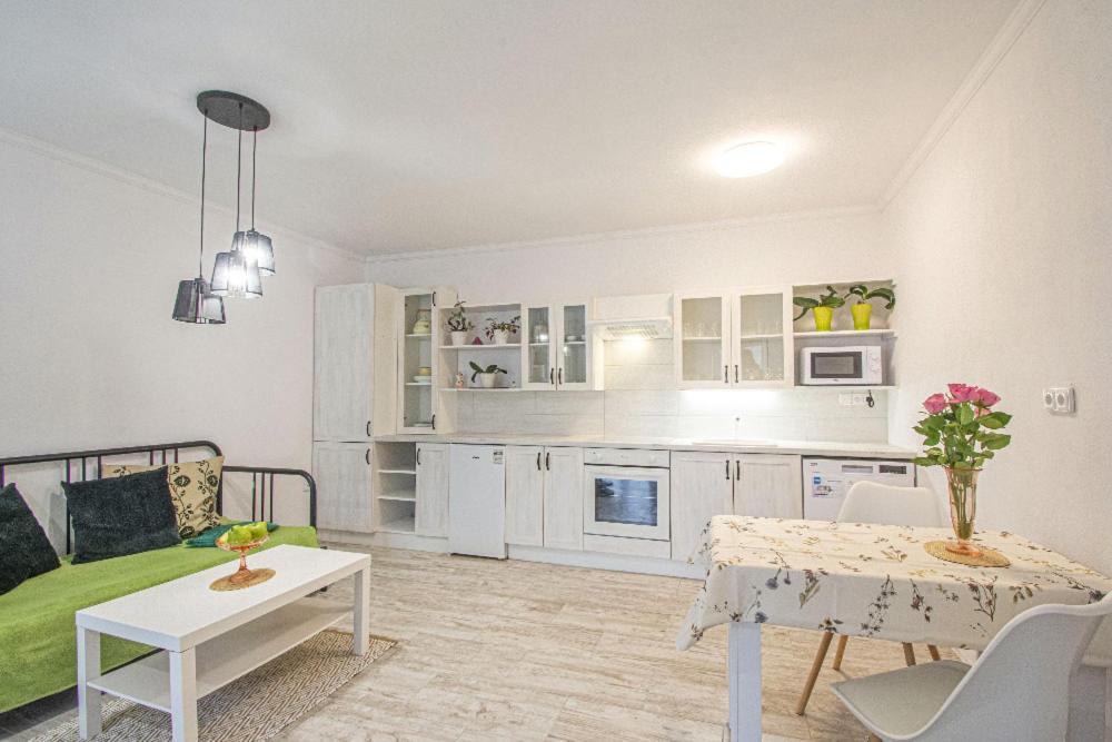 Apartman 2Kk Zlamanka Kroměříž Eksteriør billede